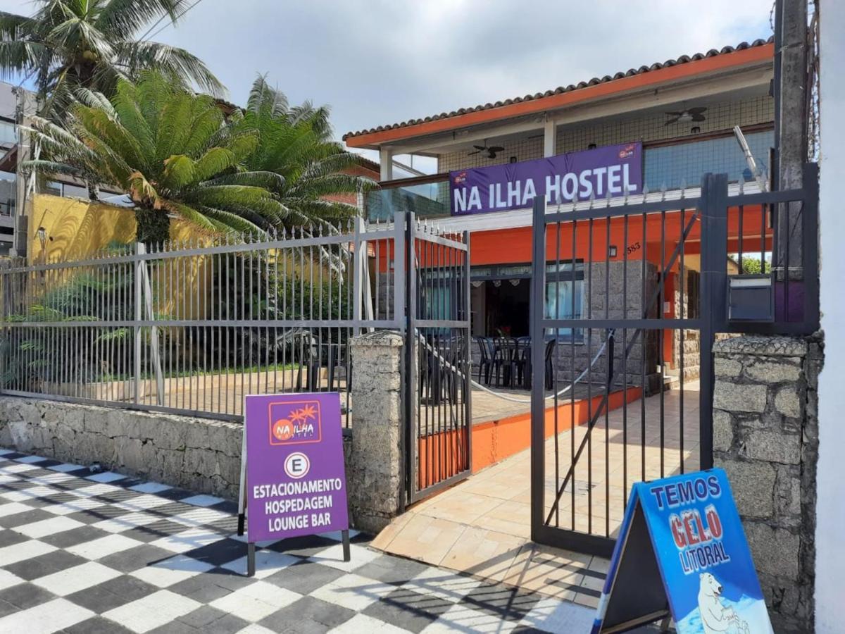 Na Ilha Hostel Guaruja